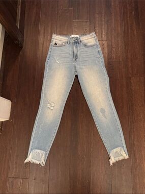 KanCan Light Blue High-Rise Frayed Hem Ankle Jeans